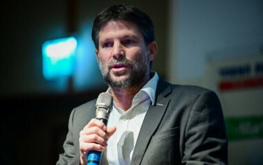 Smotrich alludes theft of US$ 26-mln Palestinian taxes