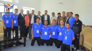 Youth minister meet football referees