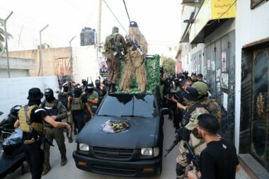 Des résistants tirent sur une voiture de colons et un poste militaire à Jénine