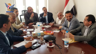 Leiter der Handelskammer der Hauptstadt Sana'a bekräftigt die Unterstützung der National Prisoner Foundation