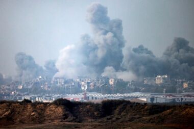 Am 202. Tag der Aggression: Märtyrer und Verwundete bei der anhaltenden Bombardierung des Gazastreifens durch den zionistischen Feind