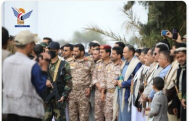رئیس جمهور المشاط از اسرای آزاد شده در فرودگاه بین المللی صنعا را استقبال کرد