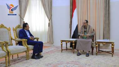 Präsident Al-Mashat betont Wichtigkeit der Dokumentierung von Verbrechen der Aggression gegen das jemenitische Volk