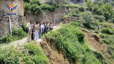 Inspection of rock collapses in Hajjah