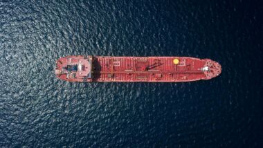 Une cargaison rare de pétrole algérien se dirige vers un pays européen pour la première fois depuis 7 ans : rapport