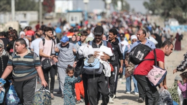 UN: Over 180,000 Palestinians displaced from Khan Younis in 4 days