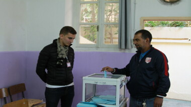 Algeria starts voting in presidential elections