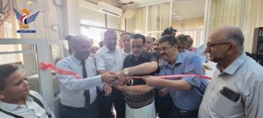 تدشين العمل بالنافذة الواحدة بفرع الوحدة التنفيذية للضرائب على كبار المكلفين بالحديدة
