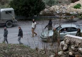 Zionistische Siedler greifen palästinensische Fahrzeuge südlich von Nablus an