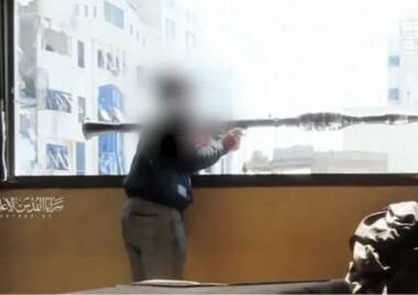 Palestinian resistance broadcasts scenes of targeting enemy soldiers gathering in Rafah
