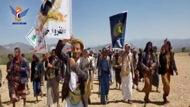 Popular Parade in Amran commemorates 10th anniversary of September 21 revolution