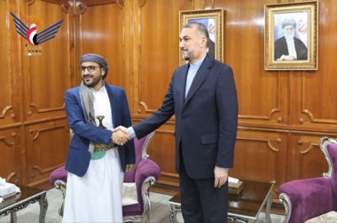 محمد عبدالسلام يبحث مع وزير الخارجية الإيراني آخر المستجدات الإقليمية والدولية