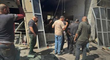 العدو الصهيوني يفجر محددة 