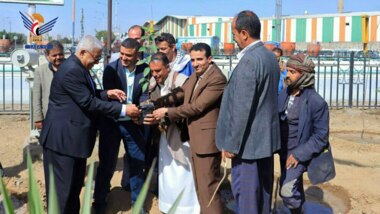 Einweihung der Kaffeeanbausaison und Verteilung von 100.000 Setzlingen in Amanat Al Asimah