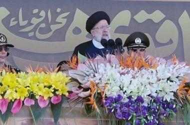 الرئيس الايراني: لن نسمح لأي مجموعة إرهابية مسلحة بالتواجد قرب حدود إيران