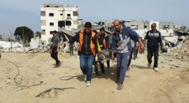Märtyrertod von drei Palästinensern bei zionistischem Beschuss des Viertels Shuja'iyya östlich von Gaza-Stadt 