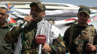 Militärmarsch und Manöver für Absolventen von Al-Aqsa-Flutkursen im Bezirk Sanhan