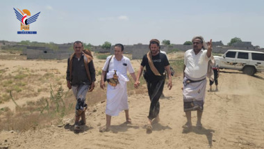 الاطلاع على مواقع إنشاء خزانات تغذية المياه الجوفية في المراوعة بالحديدة