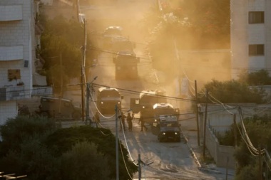 Hamas calls on West Bank residents to escalate clashes with Zionist enemy, settlers