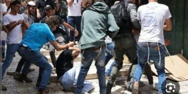 Palestinian woman, young man injured in attack by Zionist settlers south Hebron