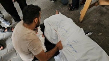 Un palestino fue martirizado por balas enemigas en Hebrón