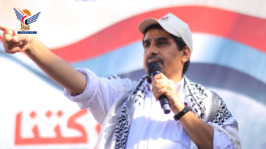 Hodeida first undersecretary celebrates 10th Anniversary of September 21 Revolution 