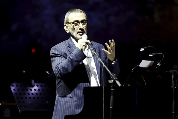 Arab Art Scene Bids Farewell to Lebanese Artist Ziad Rahbani Arab Art Scene Bids Farewell to Lebanese Artist Ziad Rahbani