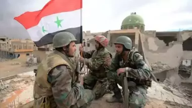 Syrische Armee schlägt den Angriff der bewaffneten Gruppen auf die Stadt Hama
