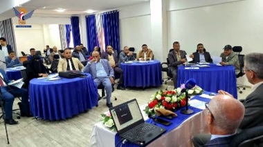 Créer un forum pour améliorer la protection des consommateurs financiers dans les services de microfinance numérique