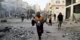 Three Palestinians martyred in Zionist bombing on Khan Younis