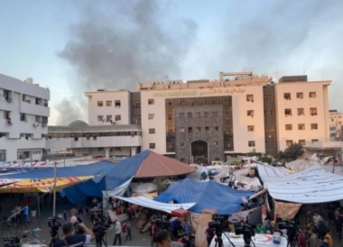 المكتب الحكومي بغزة: العدو أعدم أكثر من 200 نازح فلسطيني بمجمع الشفاء