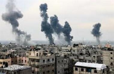 Zionistischer Feind bombardierte das Obergeschoss des Hauptgebäudes des „Al-Shifa Medical Complex“ in Gaza