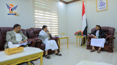 President Al-Mashat directs to settle pharmaceutical industries locally & to give them all facilities