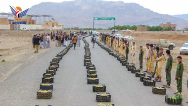 Bani Hushaysh District in Sana'a Governorate presents first convoy of peaches to Almoravids 