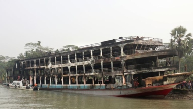 3 Tote bei Brand auf indonesischem Passagierschiff