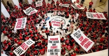 Hundreds protest inside Congress on Netanyahu's speech eve