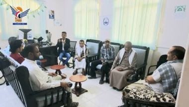 Diskussion von Möglichkeiten zur Bewältigung der Bedürfnisse von Menschen mit Behinderungen und Blinden in Hodeida