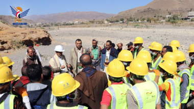 Inauguration du projet de construction de gibbons pour protéger les terres agricoles de Wadi Thareed à Dhalea