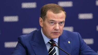 Medvedev: Any attempts by NATO to threaten Russia's borders will face firm response