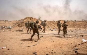 Israeli enemy army acknowledges killing of officer during fighting in Gaza Strip