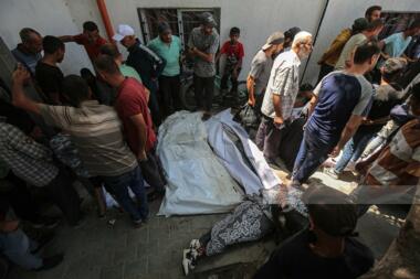أربعة شهداء في قصف للعدو شمال غرب خان يونس