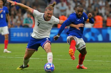 France begins its journey at Paris Olympics by defeating America 3-0