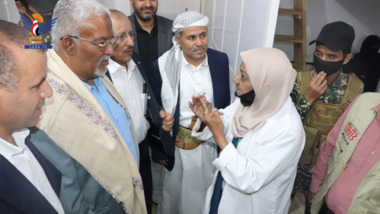 وزير الشؤون الاجتماعية ومحافظ عمران يفتتحان مركز الحروق بهيئة مستشفى الشهيد الصماد