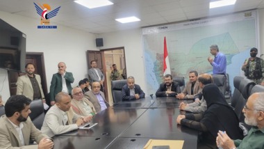 El Ministro de Salud y el Viceministro de Servicio Civil inspeccionan la disciplina laboral en el Ministerio de Salud y el Hospital Al-Thawra