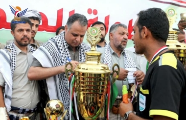 فريق الشعابية بأفلح اليمن في حجة يتوّج بلقب بطولة الصمود لأبطال القدم