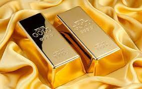 Gold falls for fifth consecutive session as dollar & yields rise