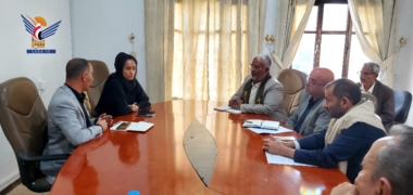 El Ministro de Asuntos Sociales se reúne con el Director Nacional de la Organización para Discapacitados en Yemen