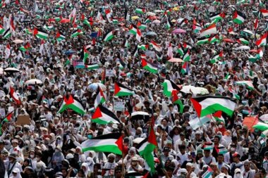 مظاهرة حاشدة في جاكرتا تضامنا مع الشعب الفلسطيني ودعماً لغزة