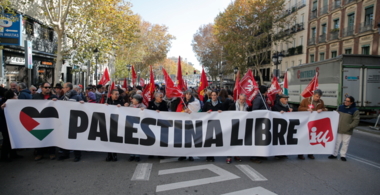 المظاهرات تعم المدن الإسبانية دعماً لفلسطين ورفضاً للجرائم الصهيونية