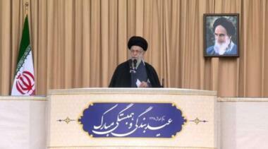 Sayyed  Khamenei: Die zionistische Einheit hat einen Fehler gemacht, als sie unser Konsulat angegriffen hat, und wird bestraft